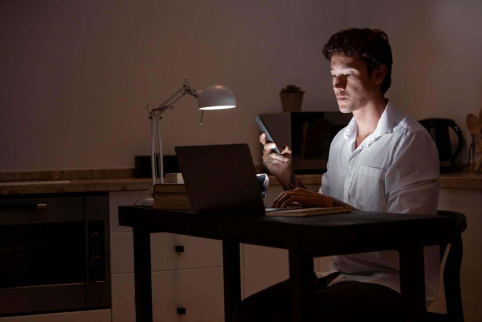 Digital tools and software for modern budget tracking and financial analysis